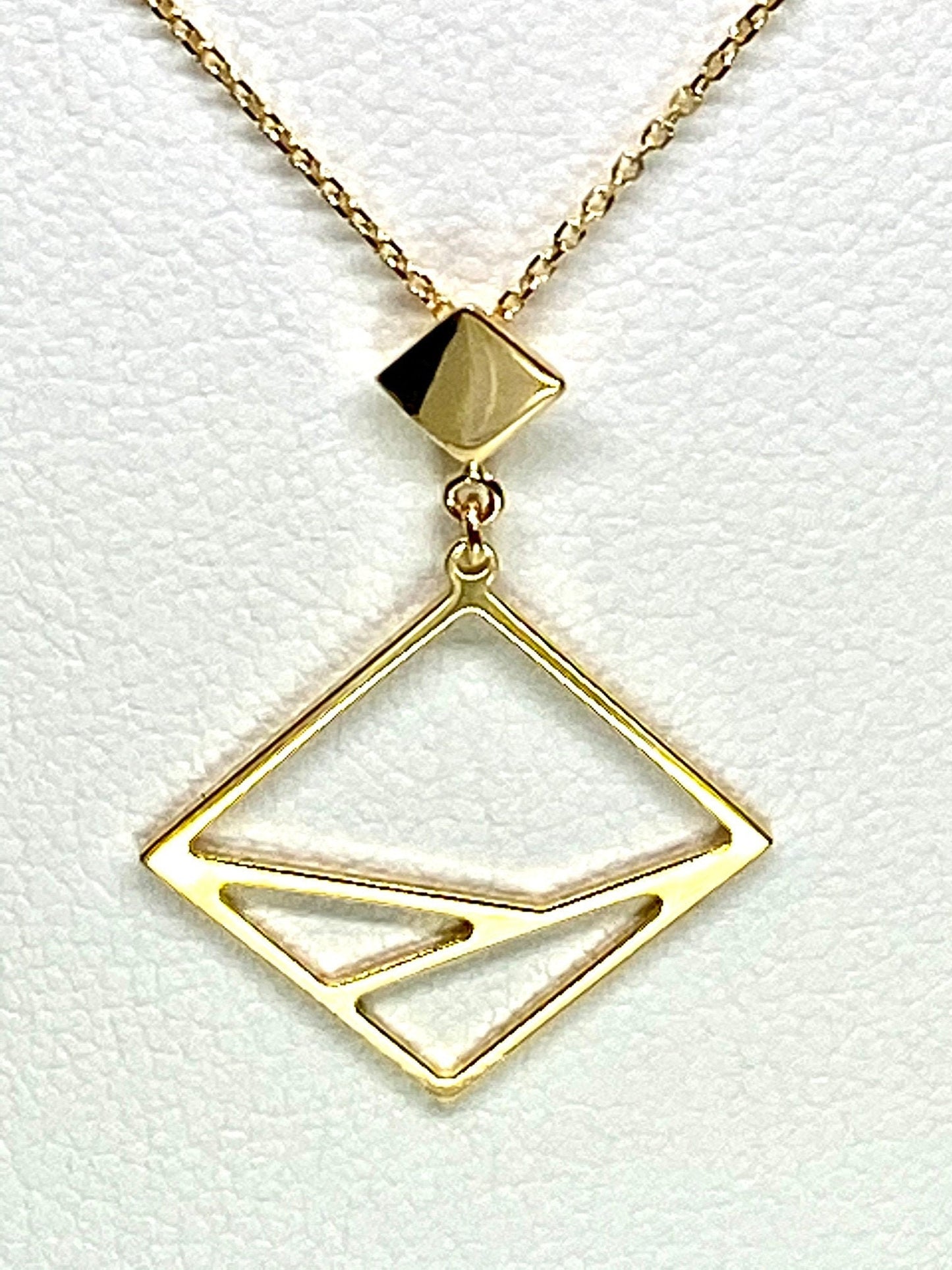 Yellow Gold Geometric Cube Modernist Pendant Chain Necklace