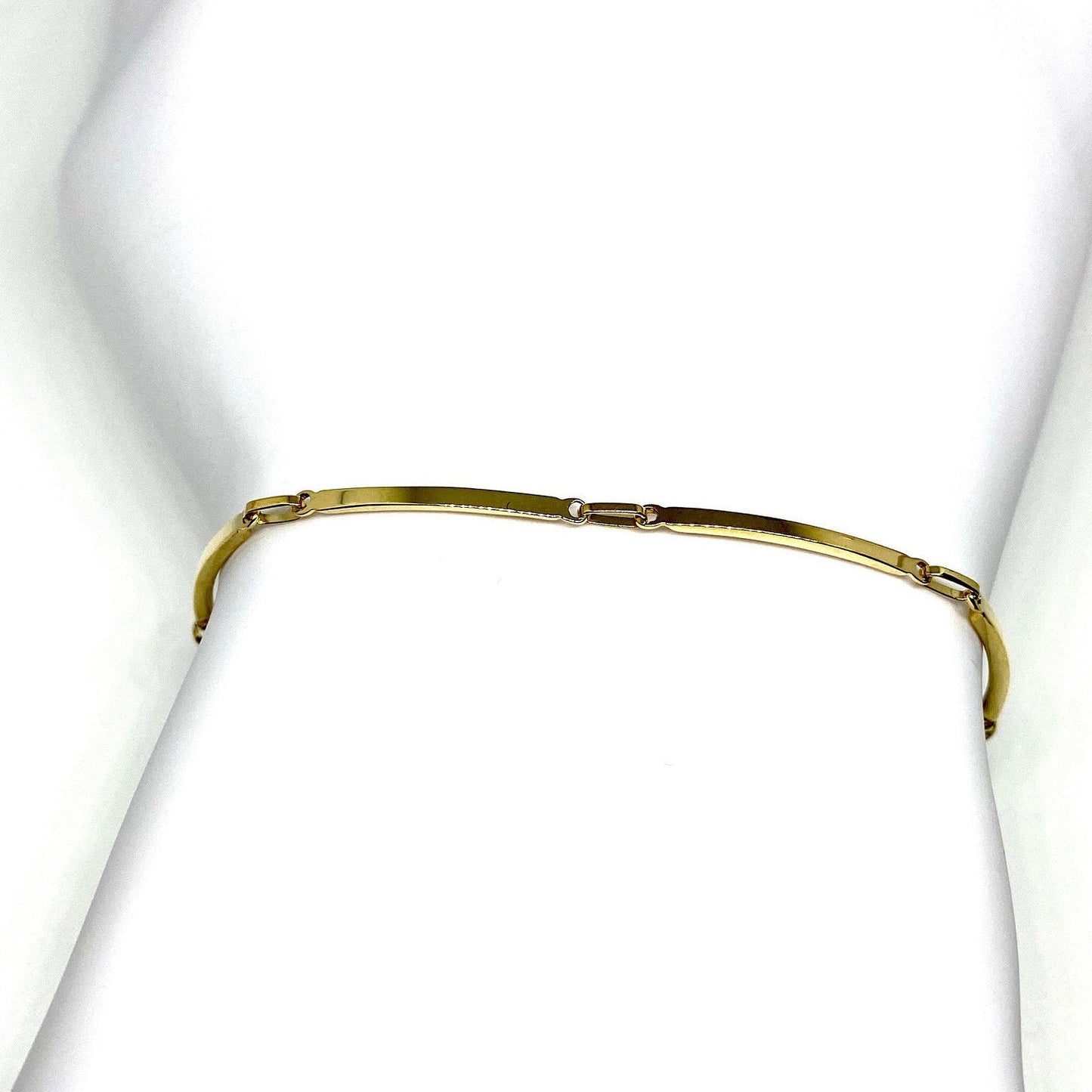 Yellow Gold Curved Bar Chain Bracelet