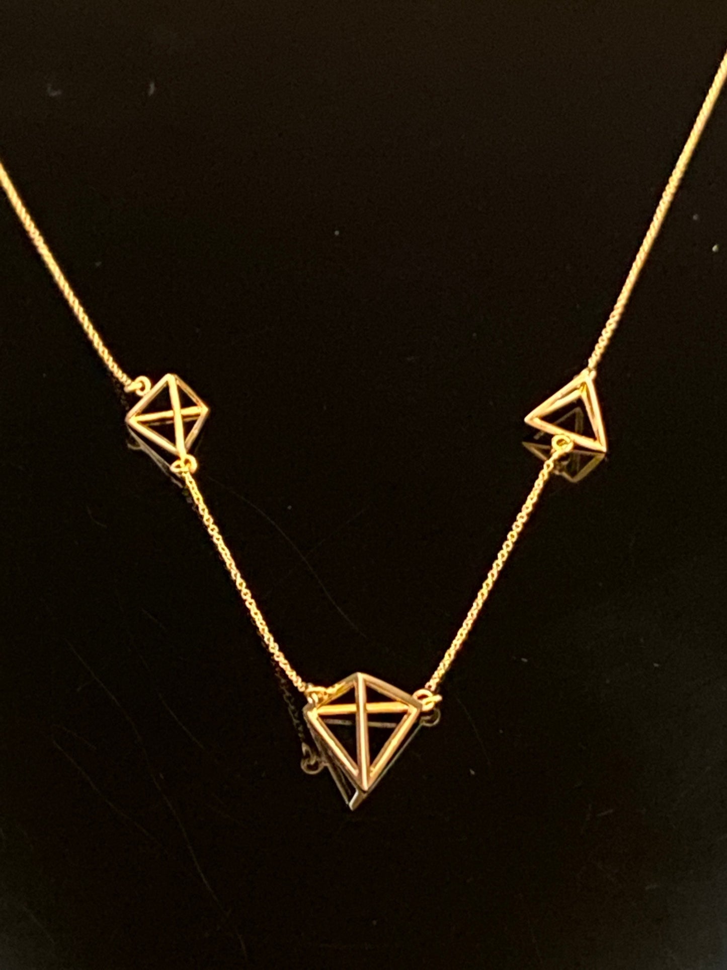Yellow Gold 3D Triangle Pyramid Station Pendant Chain Necklace