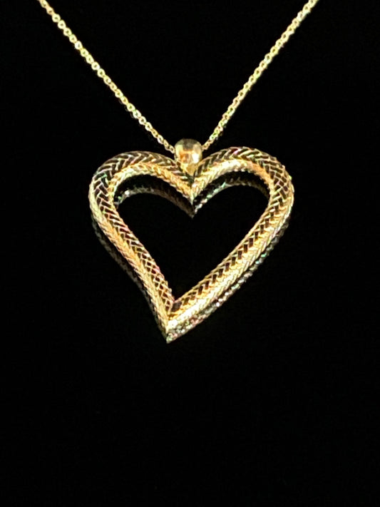 Yellow Gold Textured Open Heart Pendant Chain Necklace