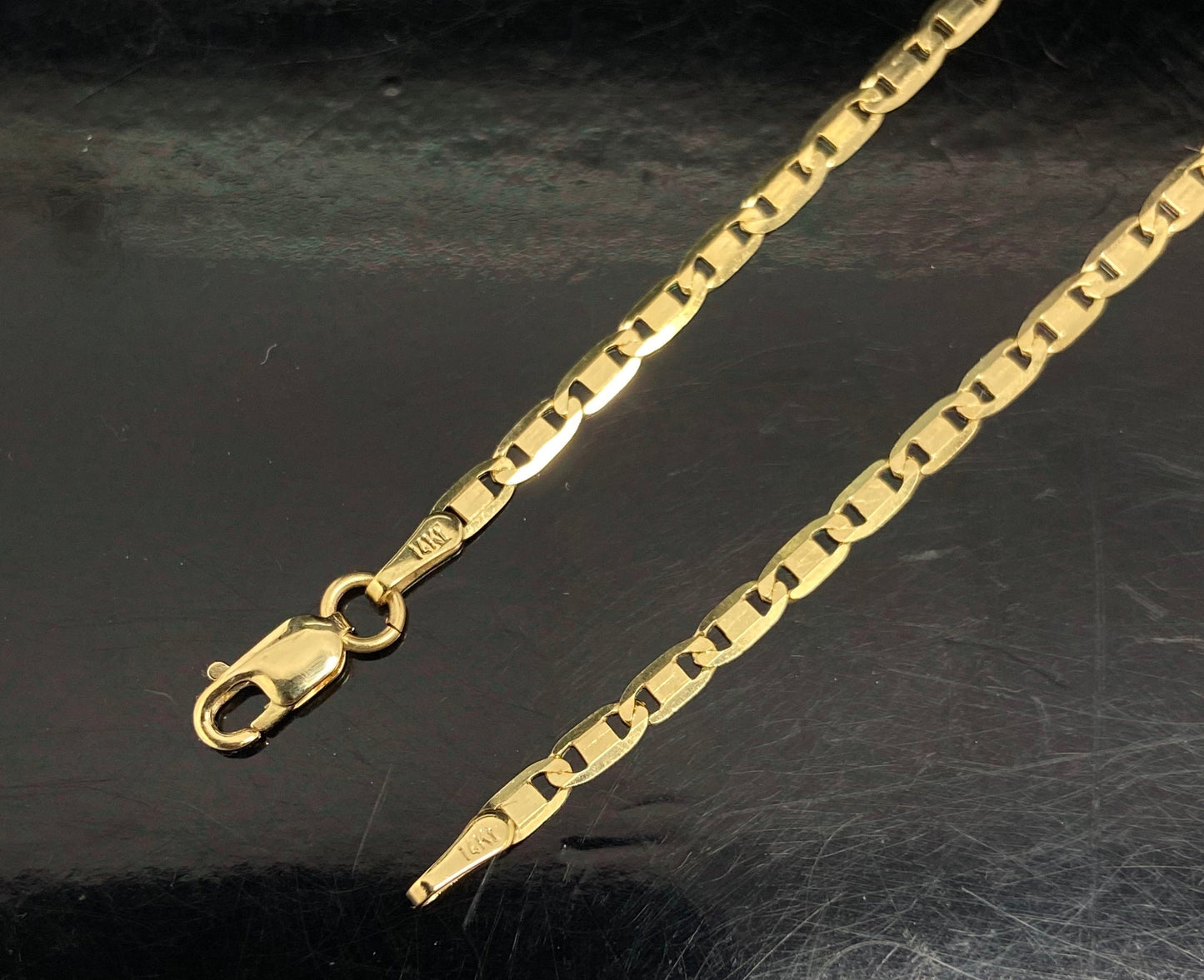 Yellow Gold Valentino Mariner Anchor Link Chain Necklace